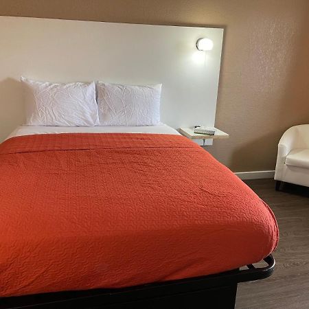 Hotel Eastin Atchison מראה חיצוני תמונה