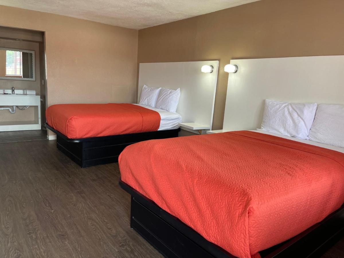 Hotel Eastin Atchison מראה חיצוני תמונה